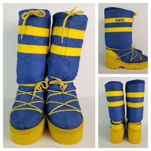 Vintage World Famous 7/8 Blue Yellow Moon Boots